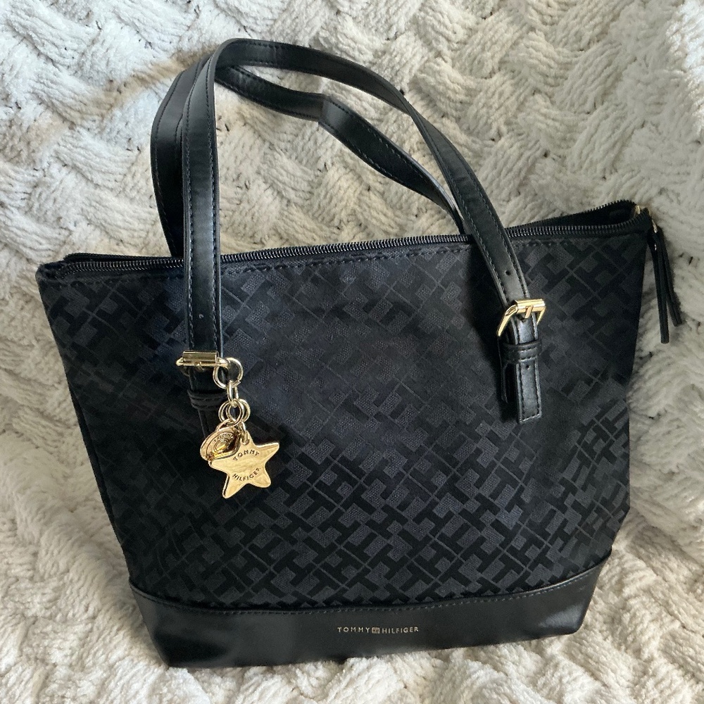Tommy Hilfiger Tote Shoulder Bag